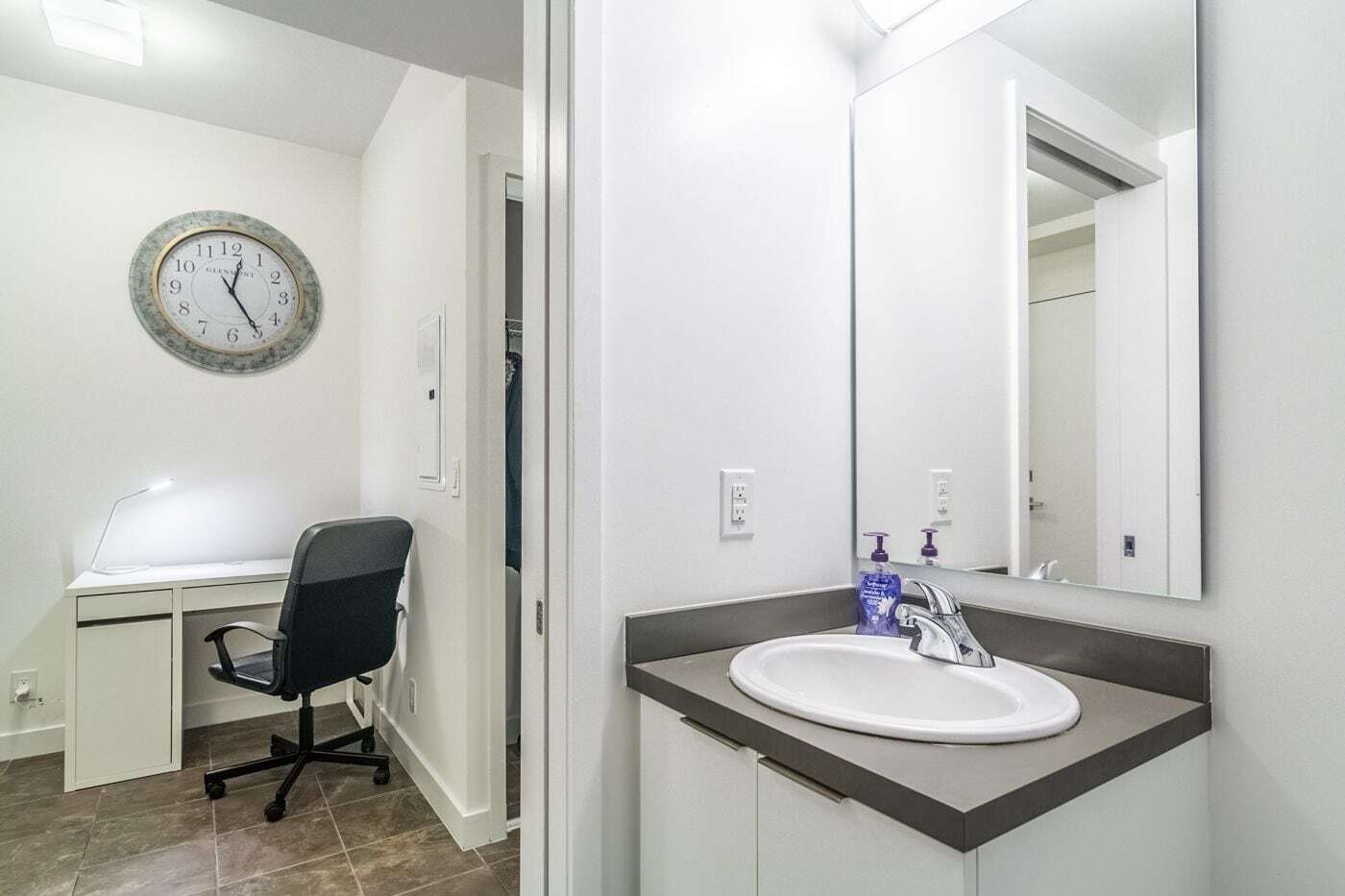 Aoc Suites - Two Bedroom Condo - City/Cn Tower View Toronto Extérieur photo