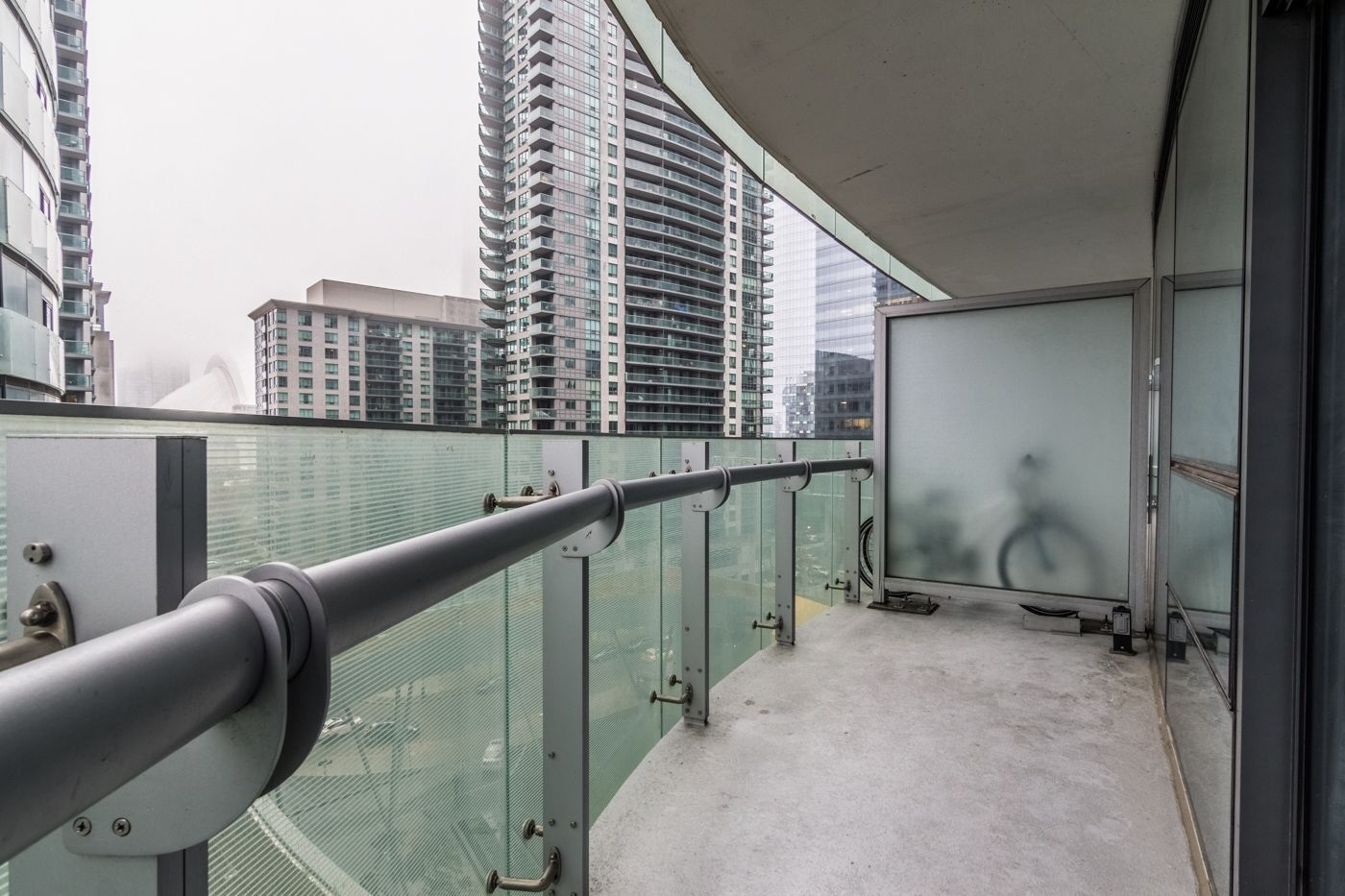 Aoc Suites - Two Bedroom Condo - City/Cn Tower View Toronto Extérieur photo